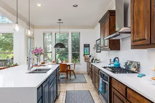8808 Flycatcher Ct, Austin, TX 78738 - Photo 16