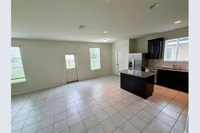 308 Autumn Rouge Street, New Braunfels, TX 78130 - Photo 4