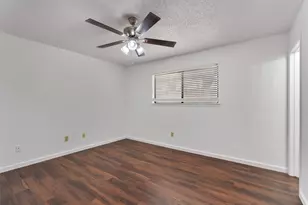12900 Hymeadow Dr, Austin, TX 78729 - Photo 10