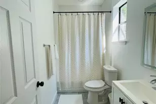 1403 Newfield Ln, Austin, TX 78703 - Photo 14