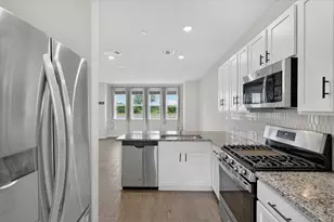 9015 Cattle Baron Path, Austin, TX 78747 - Photo 8