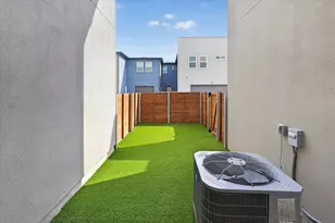 9015 Cattle Baron Path, Austin, TX 78747 - Photo 22