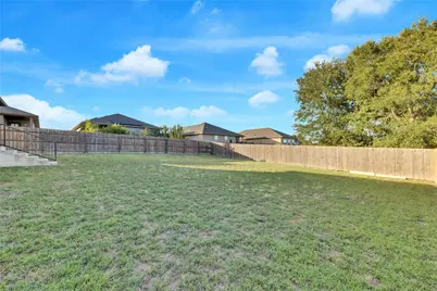 5913 Diamondleaf Bend, Austin, TX 78724 - Photo 18