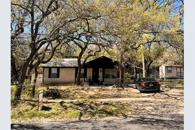 10806 West Lakeview Drive, Jonestown, TX 78645 - Photo 1