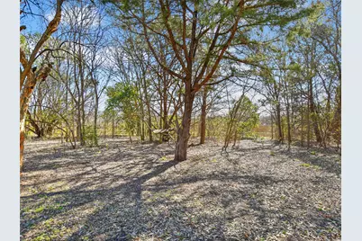 000 Lott Avenue, Austin, TX 78721 - Photo 1
