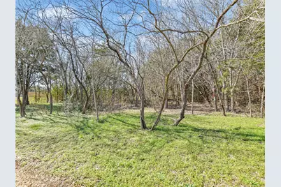 000 Lott Avenue, Austin, TX 78721 - Photo 10