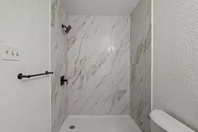 1904 Murray Avenue, Rockdale, TX 76567 - Photo 16