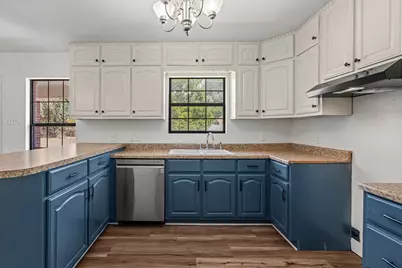 1904 Murray Avenue, Rockdale, TX 76567 - Photo 20