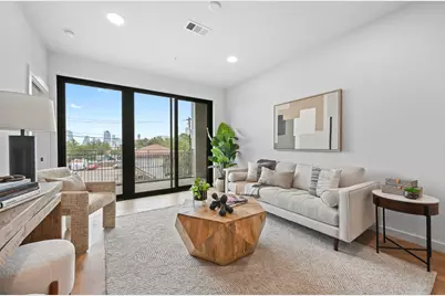 2209 S 1st Street #209, Austin, TX 78704 - Photo 8