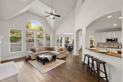 3713 Soledad Court, Austin, TX 78732 - Photo 6