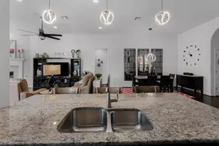 3896 Skyview Way, Round Rock, TX 78681 - Photo 10