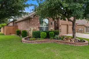 3896 Skyview Way, Round Rock, TX 78681 - Photo 2