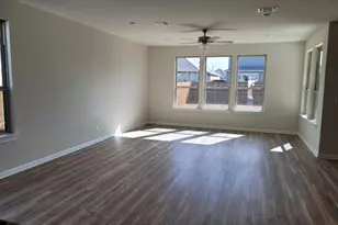 105 Isabella Wy, Liberty Hill, TX 78642 - Photo 4