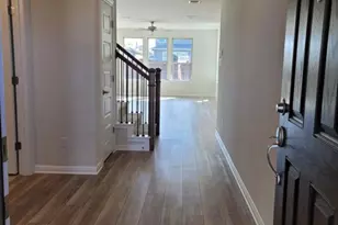 105 Isabella Wy, Liberty Hill, TX 78642 - Photo 10