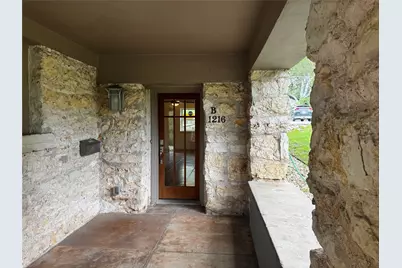 1216 W 22nd Street #B, Austin, TX 78705 - Photo 2