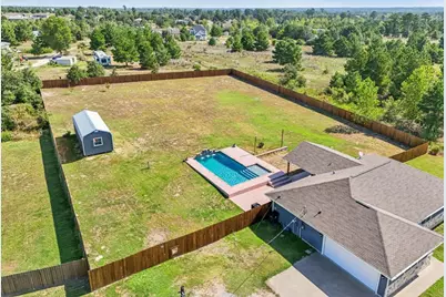 165 Cattlemens Drive, Bastrop, TX 78602 - Photo 2