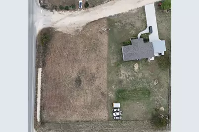 102 Crestview Drive, Liberty Hill, TX 78642 - Photo 2