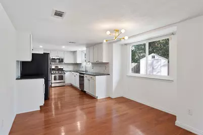 9809 Meadowheath Drive, Austin, TX 78729 - Photo 8