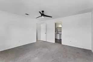 9809 Meadowheath Dr, Austin, TX 78729 - Photo 14