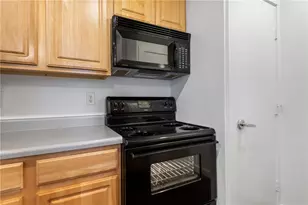 2601 E 7th St, Austin, TX 78702 - Photo 14