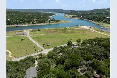 10506 Lakeside Drive, Jonestown, TX 78645 - Photo 2