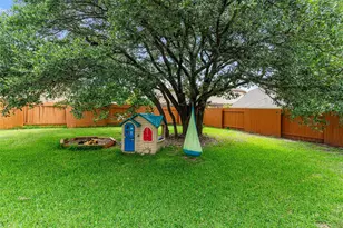 413 Monahans Dr, Georgetown, TX 78628 - Photo 26