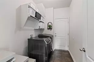 413 Monahans Dr, Georgetown, TX 78628 - Photo 16