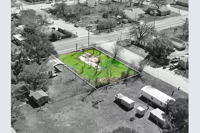 693 S Caldwell Street, Giddings, TX 78942 - Photo 26