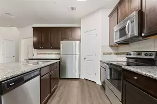 1200 S 10th St, Pflugerville, TX 78660 - Photo 4