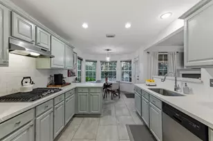 6925 Auckland Dr, Austin, TX 78749 - Photo 10