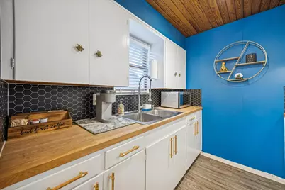 211 Lessin Lane #C, Austin, TX 78704 - Photo 10