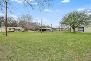 148 River Rd, Liberty Hill, TX 78642 - Photo 2