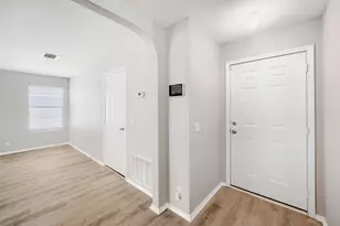 187 Ames Cove, Kyle, TX 78640 - Photo 4