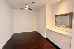 207 W Johanna St, Austin, TX 78704 - Photo 2