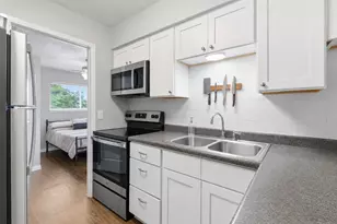 2801 Hemphill Park, Austin, TX 78705 - Photo 4