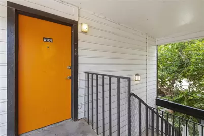 2801 Hemphill Park #A301, Austin, TX 78705 - Photo 10