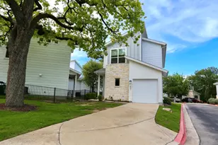 3108 E 51st St, Austin, TX 78723 - Photo 4