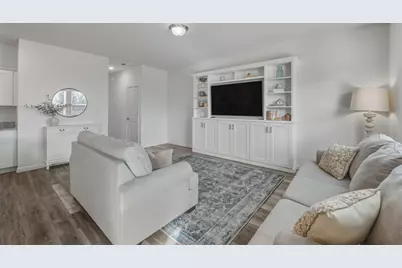 201 Wonderful Life Way, Jarrell, TX 76537 - Photo 6