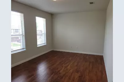 11100 Silo Valley Drive, Austin, TX 78754 - Photo 8
