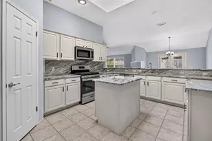 4110 Paseo Dr, Austin, TX 78739 - Photo 8