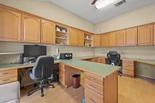 4110 Paseo Dr, Austin, TX 78739 - Photo 8