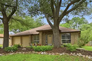 4110 Paseo Dr, Austin, TX 78739 - Photo 2