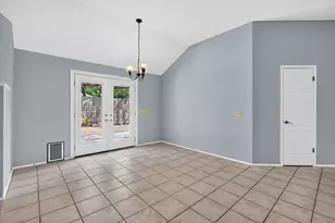 4110 Paseo Dr, Austin, TX 78739 - Photo 10