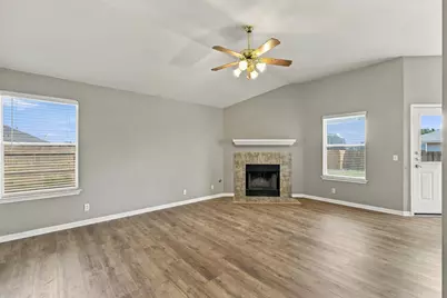 100 Lightfoot Court, Hutto, TX 78634 - Photo 2