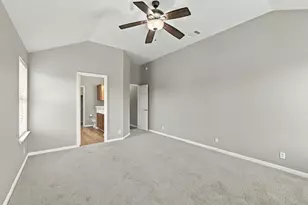 100 Lightfoot Ct, Hutto, TX 78634 - Photo 8