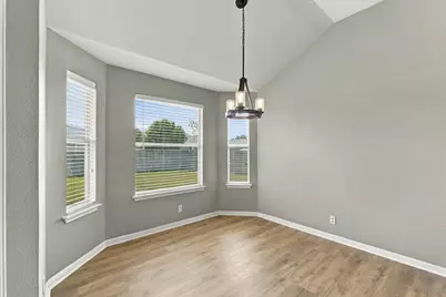 100 Lightfoot Court, Hutto, TX 78634 - Photo 4