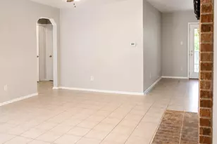 5410 Burgundy Dr, Austin, TX 78724 - Photo 2