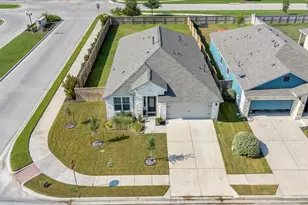 122 Patrick Herndon Dr, Bastrop, TX 78602 - Photo 2