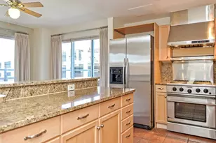 901 W 9th St, Austin, TX 78703 - Photo 14