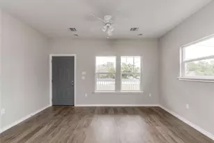 412 Booth St, Taylor, TX 76574 - Photo 6